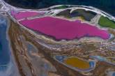 Озера Одесчины окрасились в необычные цвета. Фото