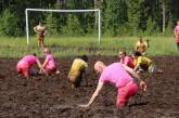 Чемпионат Мира по футболу на болоте в Финляндии. ФОТО