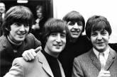 Альбомы The Beatles получили в Британии статус "золотых" и "платиновых"