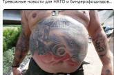 Сеть насмешила татуировка боевика «ДНР» на все пузо. ФОТО
