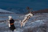 Как живет вымирающее племя оленеводов из Монголии. ФОТО