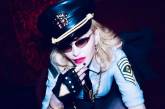 Мадонна опубликовала видео в генеральском мундире с празднования своего 61-летия. ФОТО