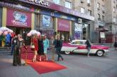 В Запорожье международный кинофестиваль открыли с красной дорожкой и звездами. ФОТО