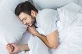 Медики рассказали о проблемах со здоровьем, которые организм подает во сне