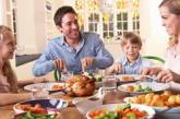 Семейные ужины предотвращают проблемы с весом