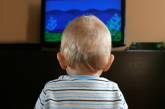Телевизор раздавил трехлетнего малыша, когда тот пытался достать пульт 