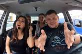 В Виннице таксист предлагает расплатиться за поездку песней