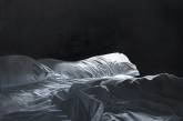 Незаправленные кровати на масляных картинах Стефани Серпик. ФОТО
