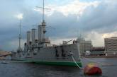 Крейсер "Аврора" отчалит от Адмиралтейской набережной в 2014 году