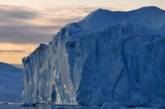 Отколовшийся в Антарктике огромный айсберг угрожает кораблям 