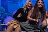 Неожиданный дуэт: Селена Гомес спела с подругой на мероприятии в Голливуде. ФОТО