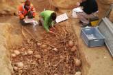 Во Франции был найден древний храм с человеческими останками. ФОТО