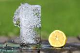От каких проблем убережет вода с лимоном