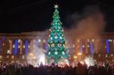 Как выглядят новогодние елки в разных городах Украины. ФОТО