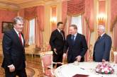Янукович созывает всех президентов Украины обсудить судьбу страны 