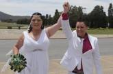 В Австралии отменили однополые браки 