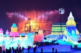 Захватывающие фото крупнейшего в мире фестиваля снега и льда в Китае. ФОТО