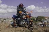 Яркие мототаксисты в Найроби. ФОТО