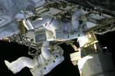 Астронавты NASA во время выхода в открытый космос починили систему охлаждения МКС 