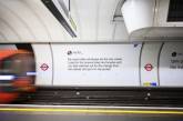 Twitter разместил в лондонском метро посты о неудачных свиданиях. ФОТО