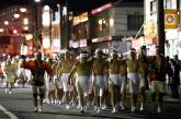 Десять тысяч японцев разделись в рамках 500-летнего фестиваля. ФОТО