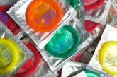 Афганские муллы занялись распространением презервативов
