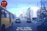 В Киеве водитель маршрутки подверг опасности жизни пассажиров. ВИДЕО