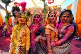 В Индии прошел фестиваль красок Холи 2020. ФОТО