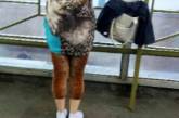 «Модница» из метро насмешила киевлян. ФОТО