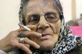 89-летнюю пенсионерку выселят из дома за отказ бросить курить