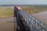 В Китае строят двухэтажный ж/д мост. ВИДЕО
