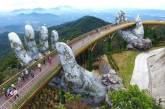 Золотой мост в Дананге — место во Вьетнаме, которое обязательно стоит посетить. ФОТО