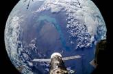Земля в иллюминаторе: Instagram российских космонавтов. ФОТО