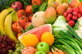 Овощи и фрукты защищают от воздействия солнечных лучей не хуже специальных кремов   