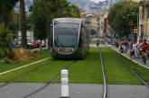 Зеленые трамвайные пути в Европе. ФОТО
