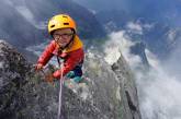 Трехлетний мальчик покорил вершину высотой 3352 м. ФОТО