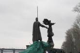 На новый памятник основателям Киева нет денег