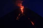 Потоки лавы: на Камчатке началось извержение вулкана. ФОТО