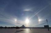 Жители Китая зафиксировали в небе «тройное солнце». ФОТО