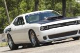 Обновленный Dodge Challenger превратили в дрэгстер