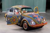 Уникальный VW Beetle «Vochol», украшенный двумя миллионами стеклянных бусин. ФОТО