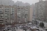 Киев остановился в пробках из-за сильного снегопада. ФОТО