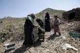 В Йемене люди вынуждены питаться листьями, чтобы не умереть от голода. ФОТО