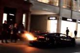 Автовладелец поджег свой Lamborghini за 300 тысяч фунтов