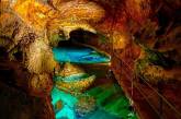 Австралийские пещеры и завораживающая лагуна с бирюзовой водой (ФОТО)