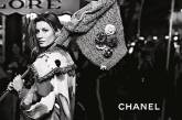 Лицом Chanel стала самая дорогая модель в мире. ФОТО