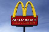 Американка на угнанном пикапе устроила дебош и попалась при заказе в McDonald's