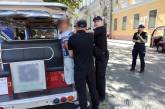В Одессе задержали иностранца в футболке с флагом РФ (ВИДЕО)