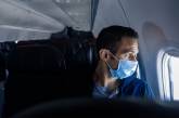 Украинец на борту самолета поскандалил из-за маски (ВИДЕО)