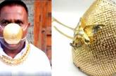 В Индии бизнесмен решил защититься от коронавируса маской из чистого золота (ВИДЕО)